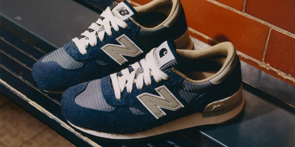 Carhartt WIP x New Balance 990v1