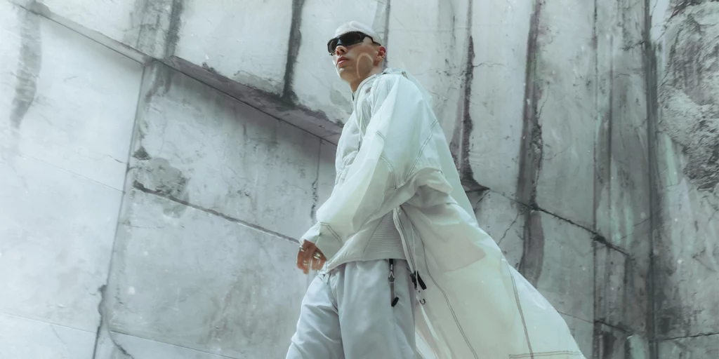 Oakley Latitude FW25