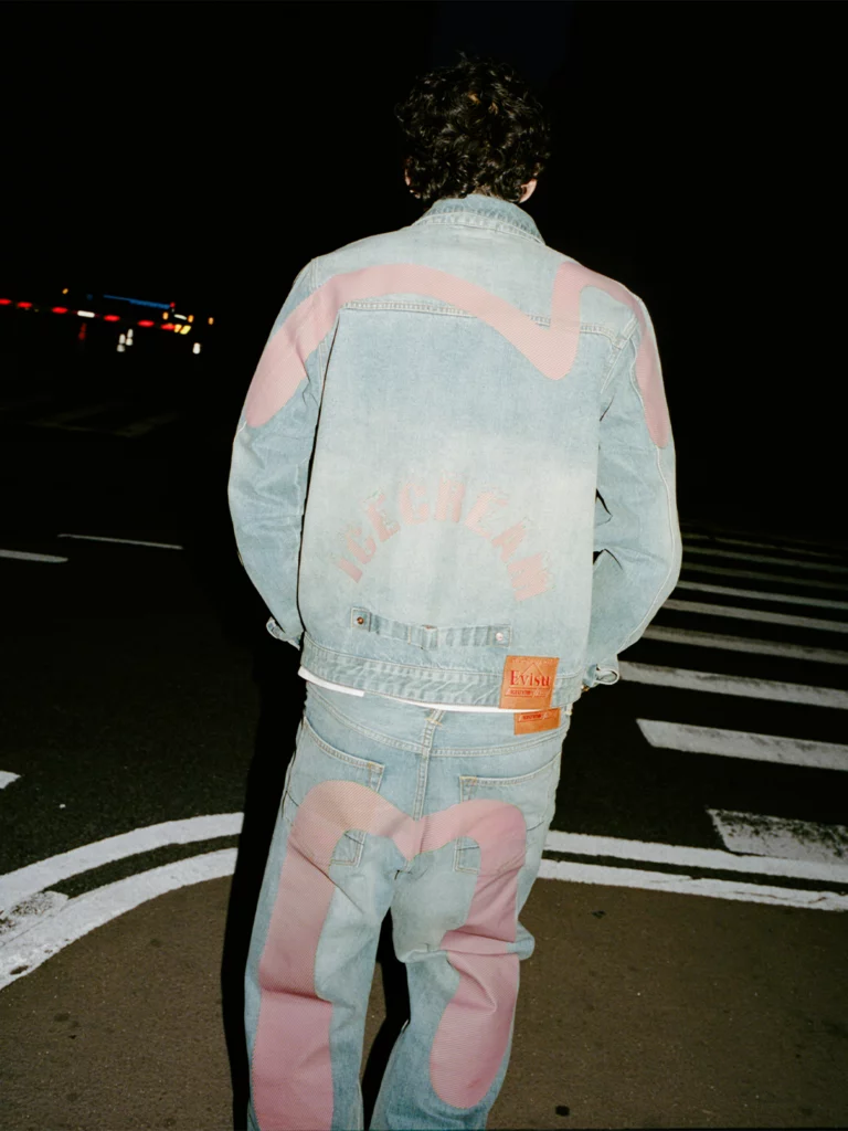 Denim japonais streetwear Cream dévoile collaboration avec Evisu